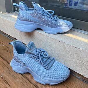 Steve Madden powder blue sequin shoe